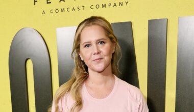 Amy Schumer Shares Her Favorite Fitness Program and Shows the Results