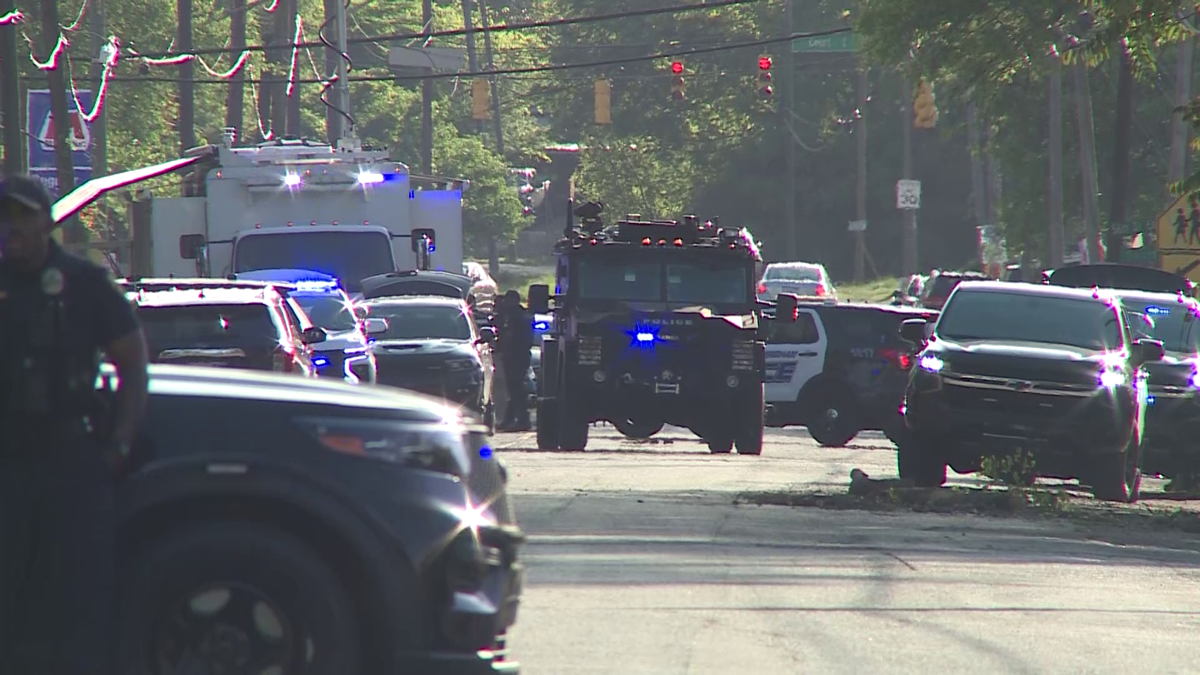 Man surrenders after hours-long standoff in Birmingham neighborhood