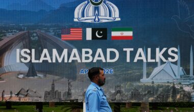 US-Iran talks set to bring together Vance and Iranian officials in Pakistan as ceasefire strains