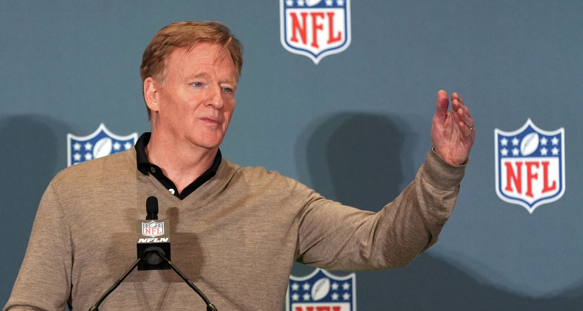 NFL's Roger Goodell hits back at 49ers head coach over Australia trip