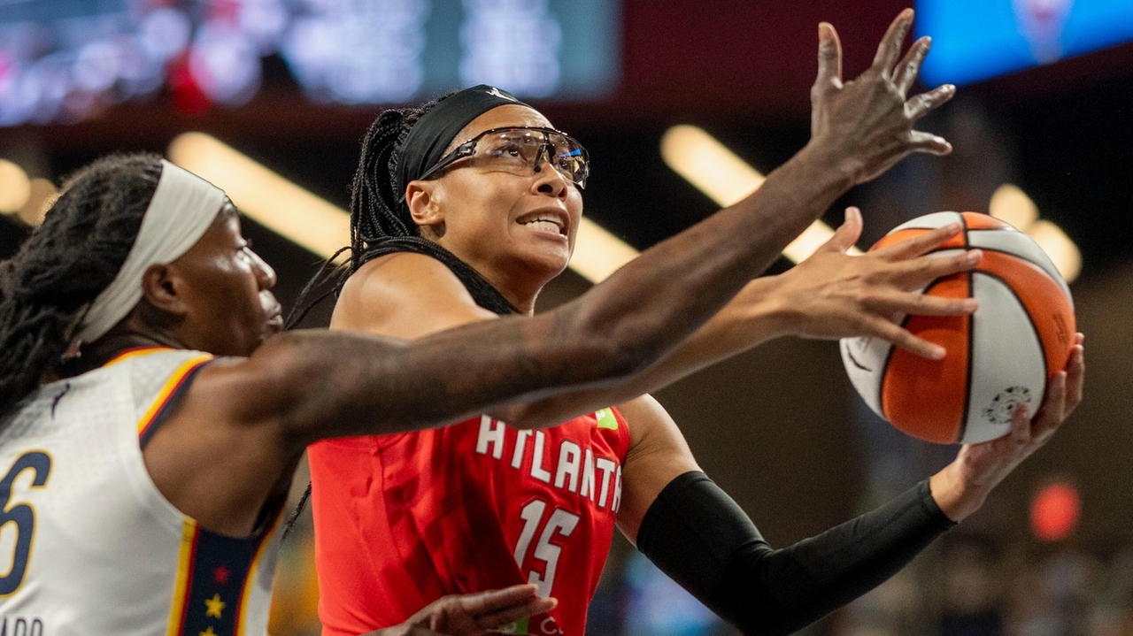 Atlanta Dream re-signing Allisha Gray, Brionna Jones and Naz Hillmon, AP source says