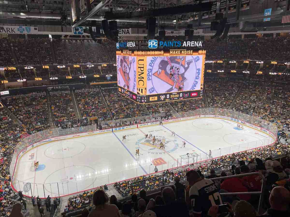 Caps beat Penguins 6-3 to stay alive in Ilya Protas’s statement game