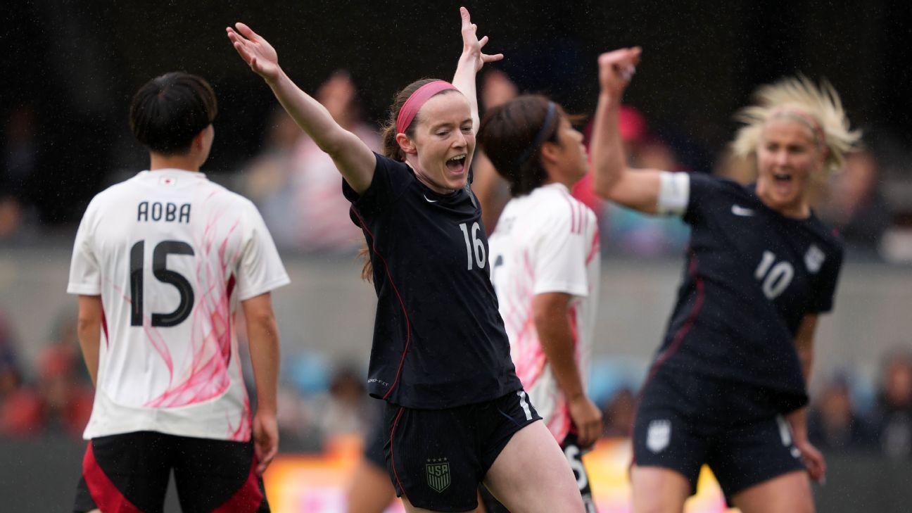 Emma Hayes hails USWNT's evolution after 10th straight win
