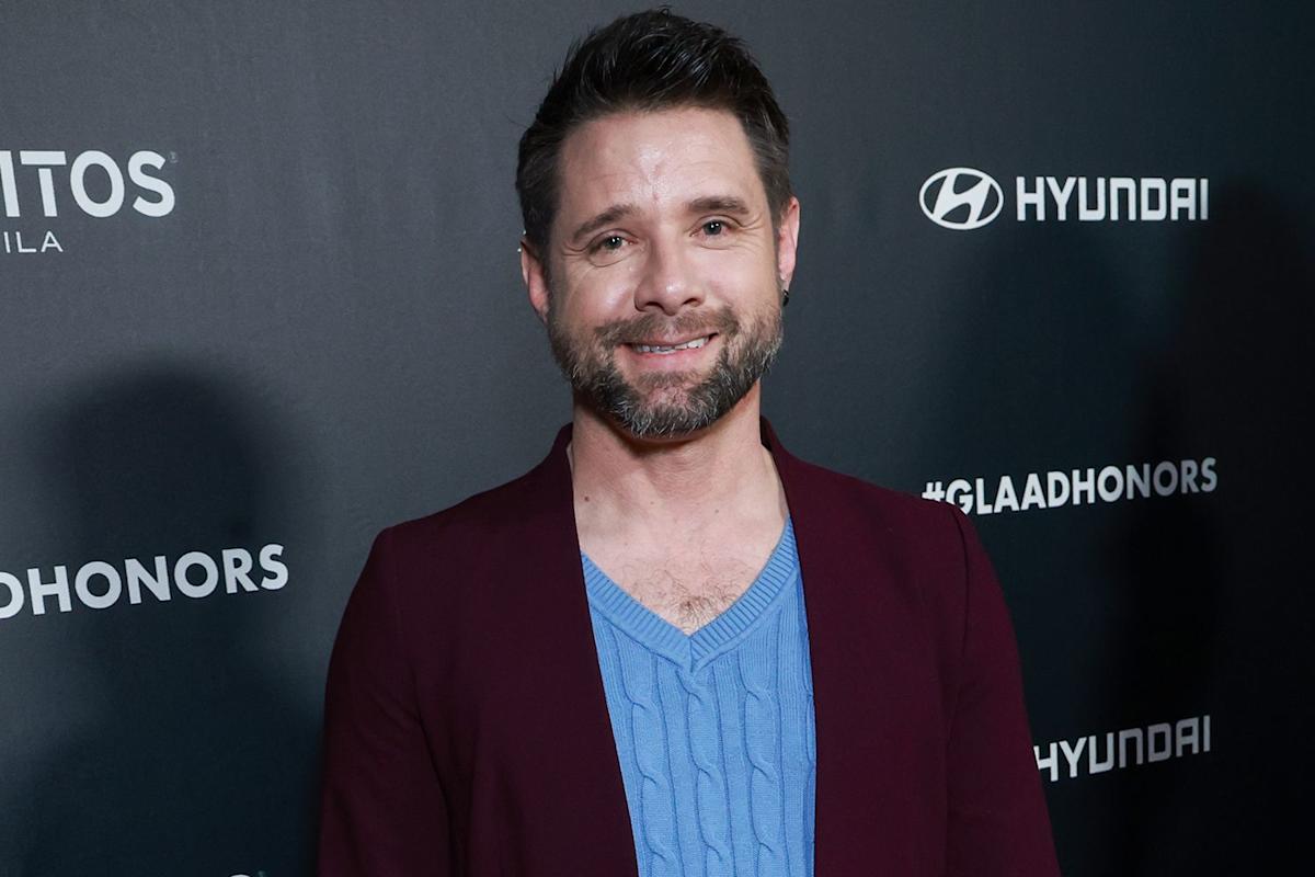 Entertainment Weekly