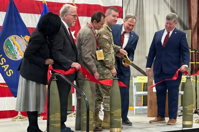 The U.S. Army and Day & Zimmermann inaugurate new artillery load, assemble, and pack facility in Kansas