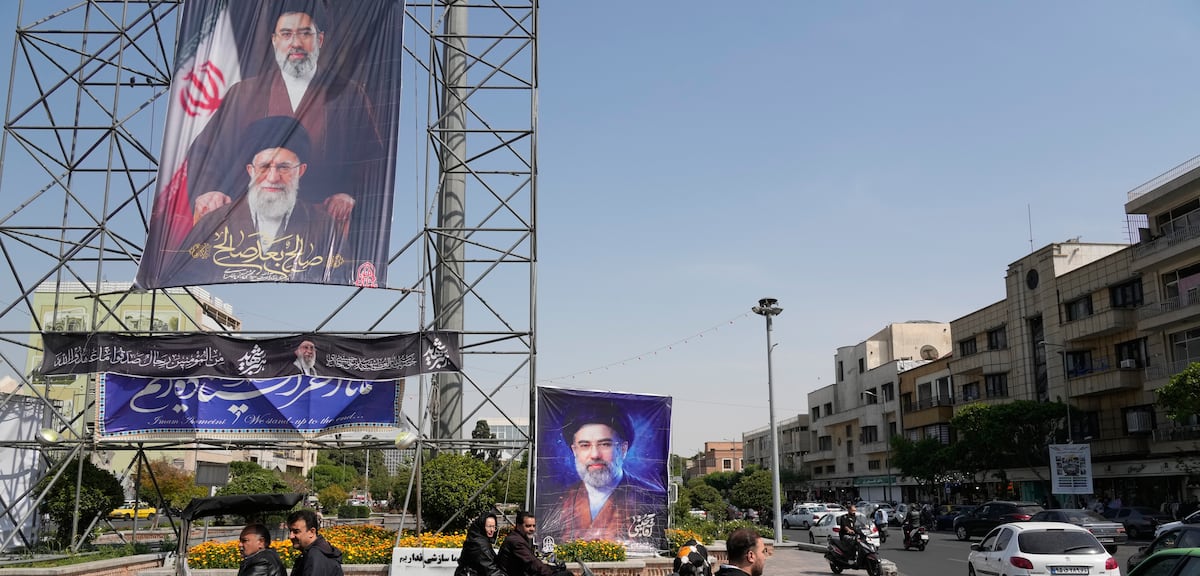 A 10-day ceasefire agreed on by Israel and Lebanon goes into effect