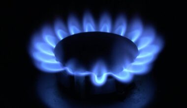 Oregon’s ambitious greenhouse gas reduction program faces a fresh legal challenge