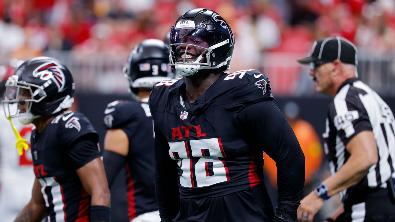 Falcons trade DT Ruke Orhorhoro to Jaguars for DT Maason Smith