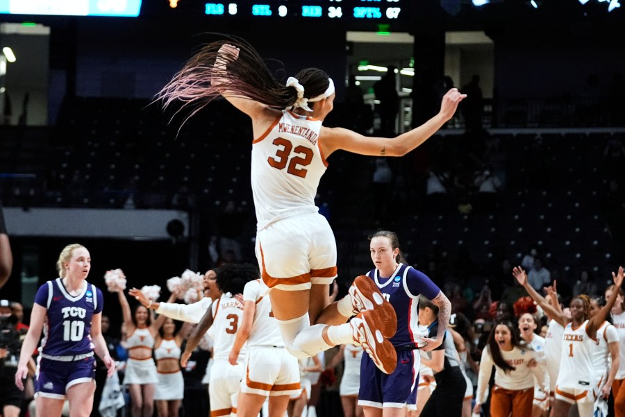 Mwenentanda signs training camp contract with Valkyries