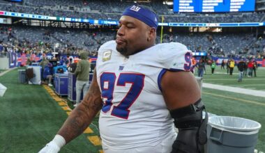 Source: Giants trade Dexter Lawrence to Bengals for No. 10 pick