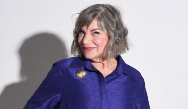 'Facts of Life' star Mindy Cohn reveals secret cancer battle and recovery