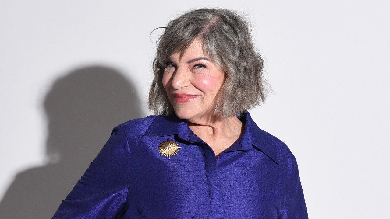 'Facts of Life' star Mindy Cohn reveals secret cancer battle and recovery