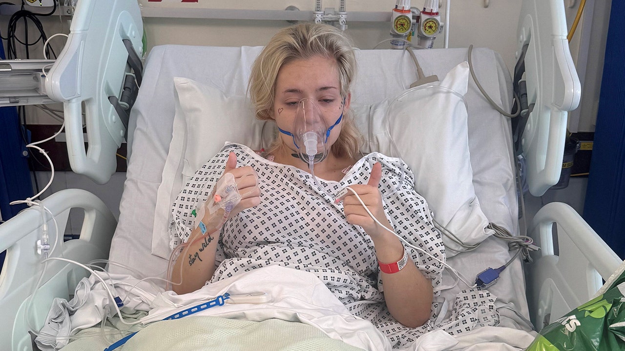 Woman given just 18 months to live blames vaping for her lung cancer at 22