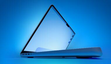 Apple to Launch 'MacBook Ultra' With These Six New Features
