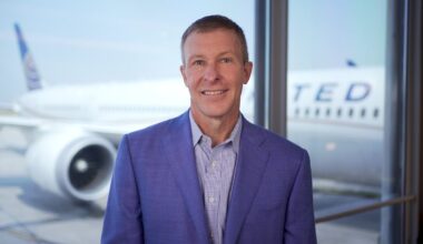 United CEO Says He’s In Talks To Buy Assets From Another Airline