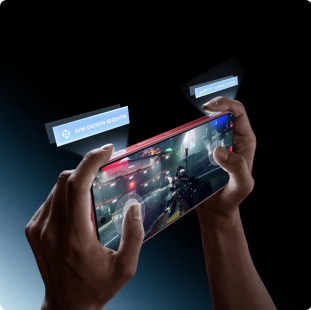 GT 50 Pro features remappable dual-pressure shoulder triggers