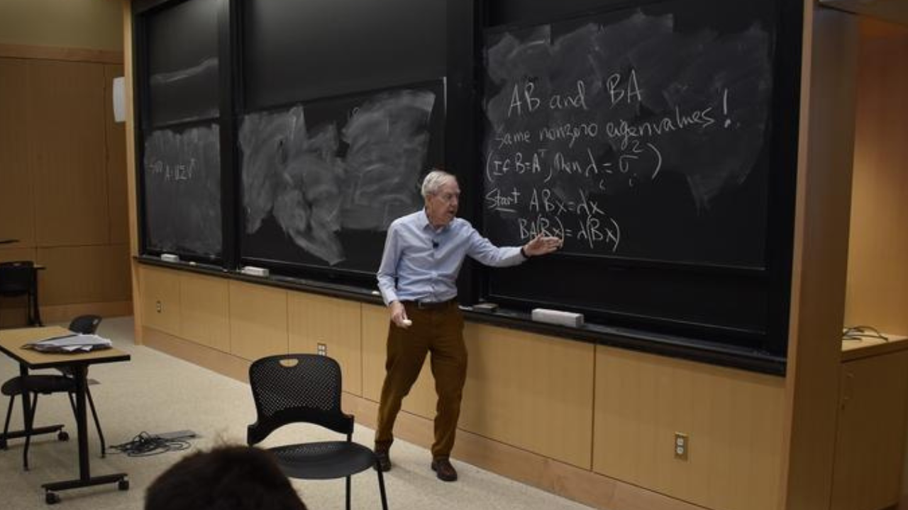 A teacher’s gift to the world: MIT professor who taught the math behind AI for 60 years has made his lectures free online
