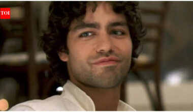 Why Adrian Grenier isn't in ‘The Devil Wears Prada 2’, director reveals stalled cameo plans: 'It was just too late' |