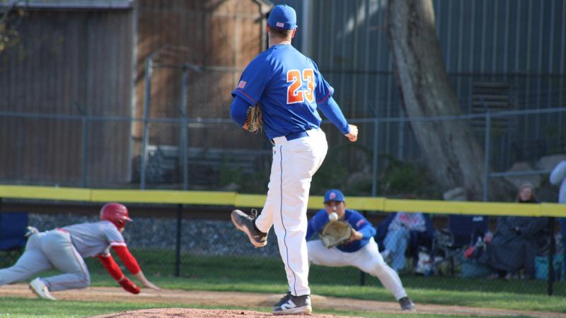 Baseball handles WPI for crucial NEWMAC-closing win