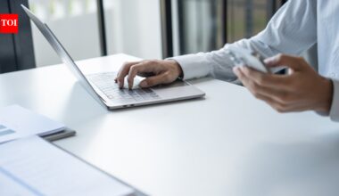 63% feel burned out weekly: How Americans are withdrawing from work