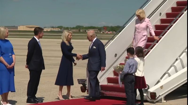 Live updates: King Charles and Queen Camilla meet President Trump and the first lady