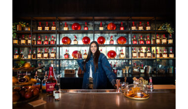 MAKER'S MARK® TEAMS UP WITH TWO-TIME WNBA CHAMPION & OLYMPIC GOLD MEDALIST KELSEY PLUM TO LAUNCH LIMITED-EDITION BOURBON