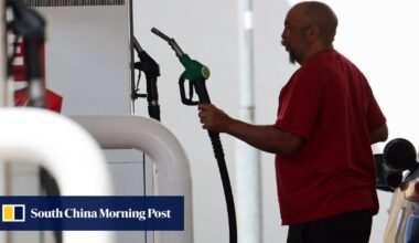 Which countries are most vulnerable as US imposes its own blockade in Persian Gulf?