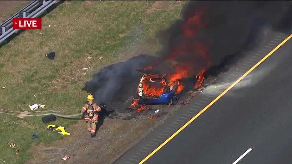 Fire engulfs car on shoulder of I-70 near Beltway