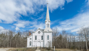 A church built by one of Maine’s premier architects is on the market