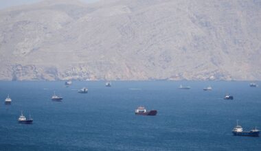 Live updates: Trump unlikely to accept Iran’s latest proposal to end war, sources say