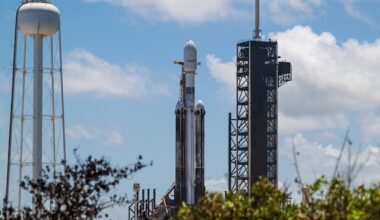 SpaceX seeks second attempt at Falcon Heavy launch following weather scrub on Monday – Spaceflight Now