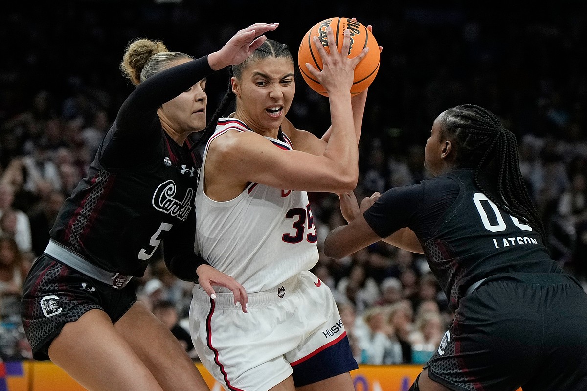 New WNBA CBA lifts rookie salaries, with the No. 1 overall pick set to earn $500,000