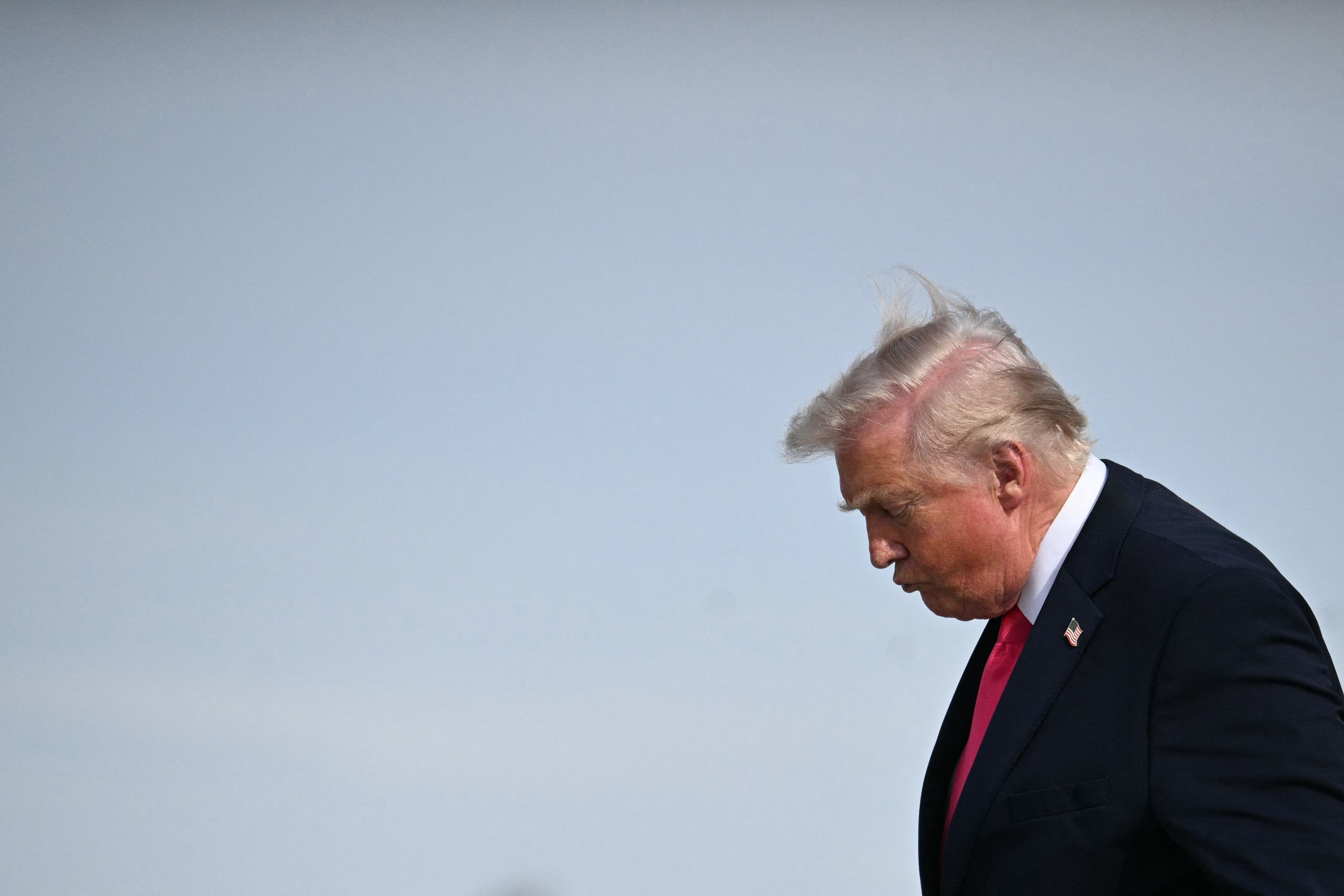 Donald Trump, 16 April
