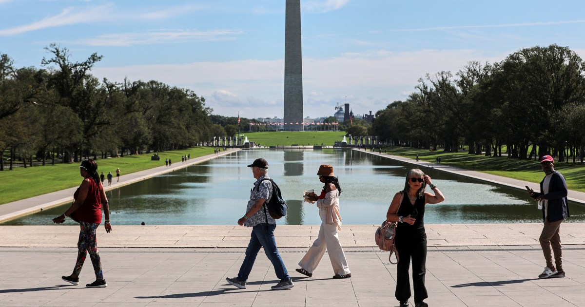 Trump says he'll renovate 'filthy' reflecting pool on National Mall