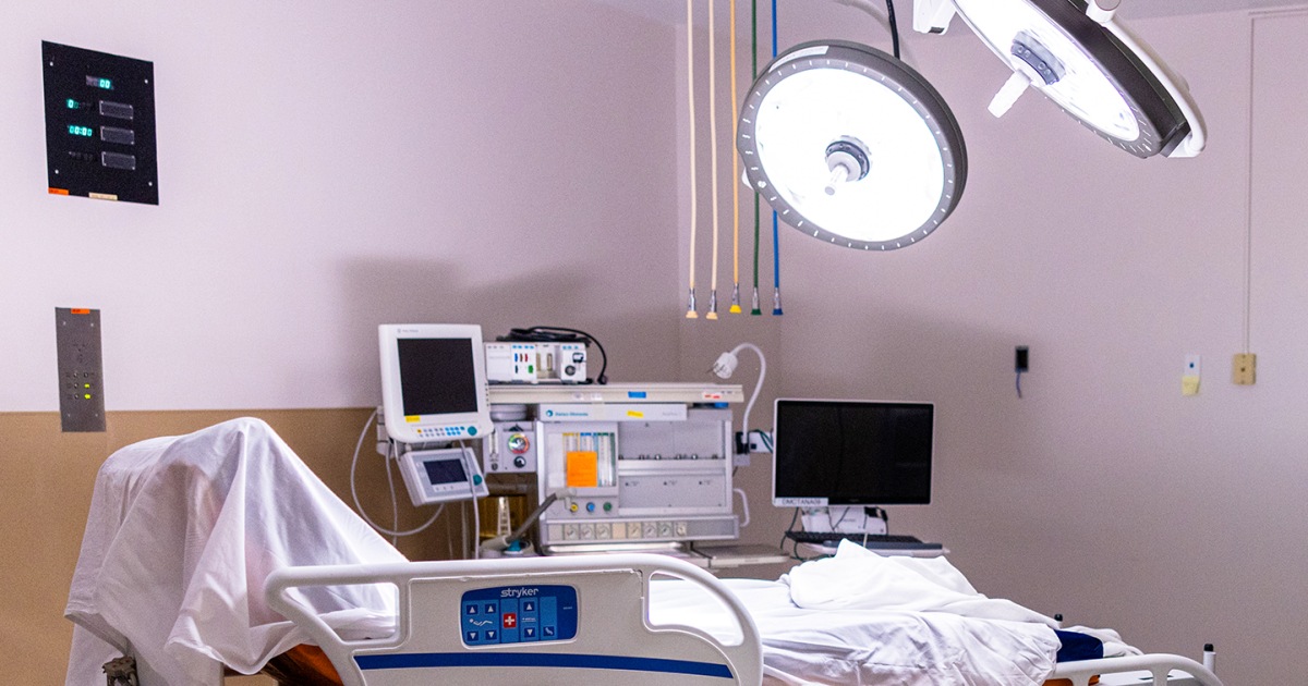 Florida doctor indicted and accused of removing patient's liver instead of spleen in fatal surgery