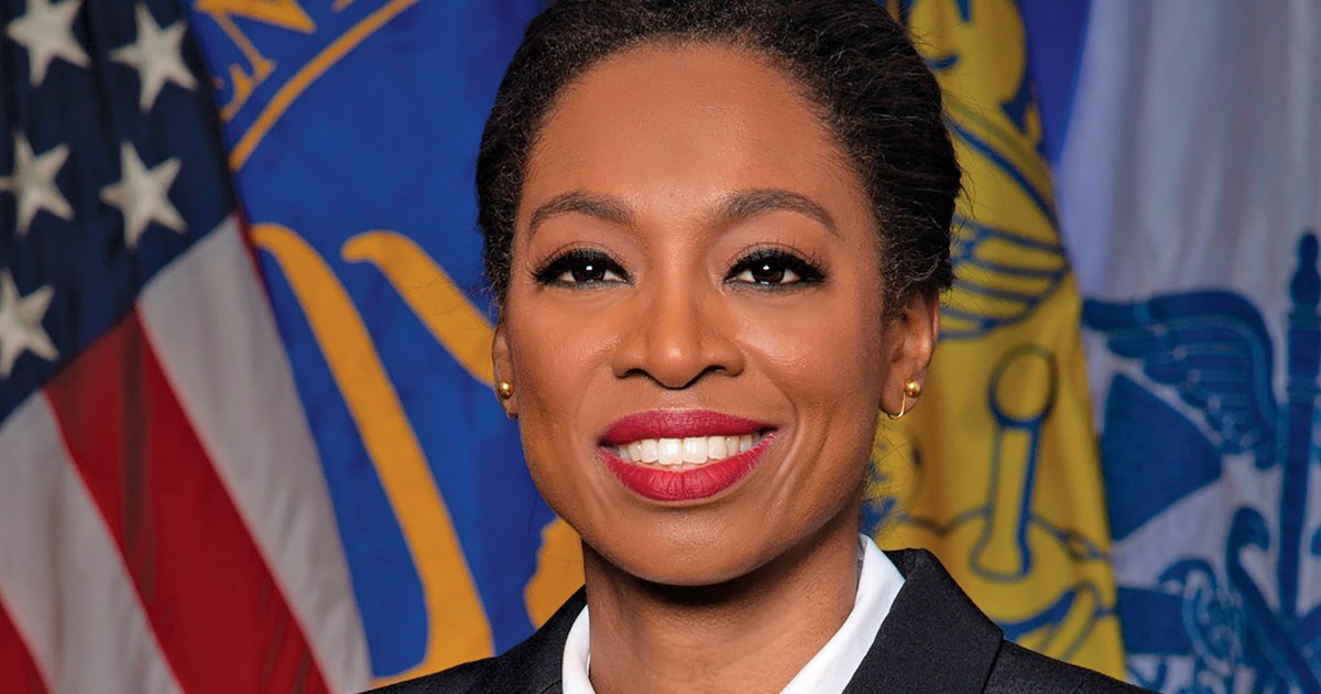Trump nominates Dr. Erica Schwartz for CDC director, calling on former deputy surgeon general