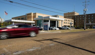 Greenwood Leflore Hospital files for bankruptcy amid UMMC takeover negotiations
