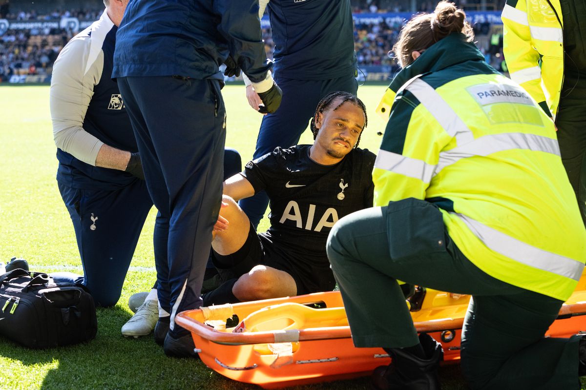Xavi Simons receives treatment