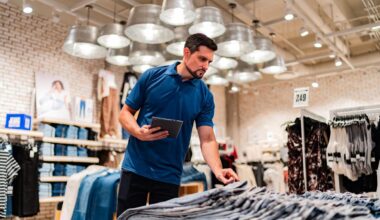 Gap between high-income households' wage growth and everyone else is at its widest since 2015