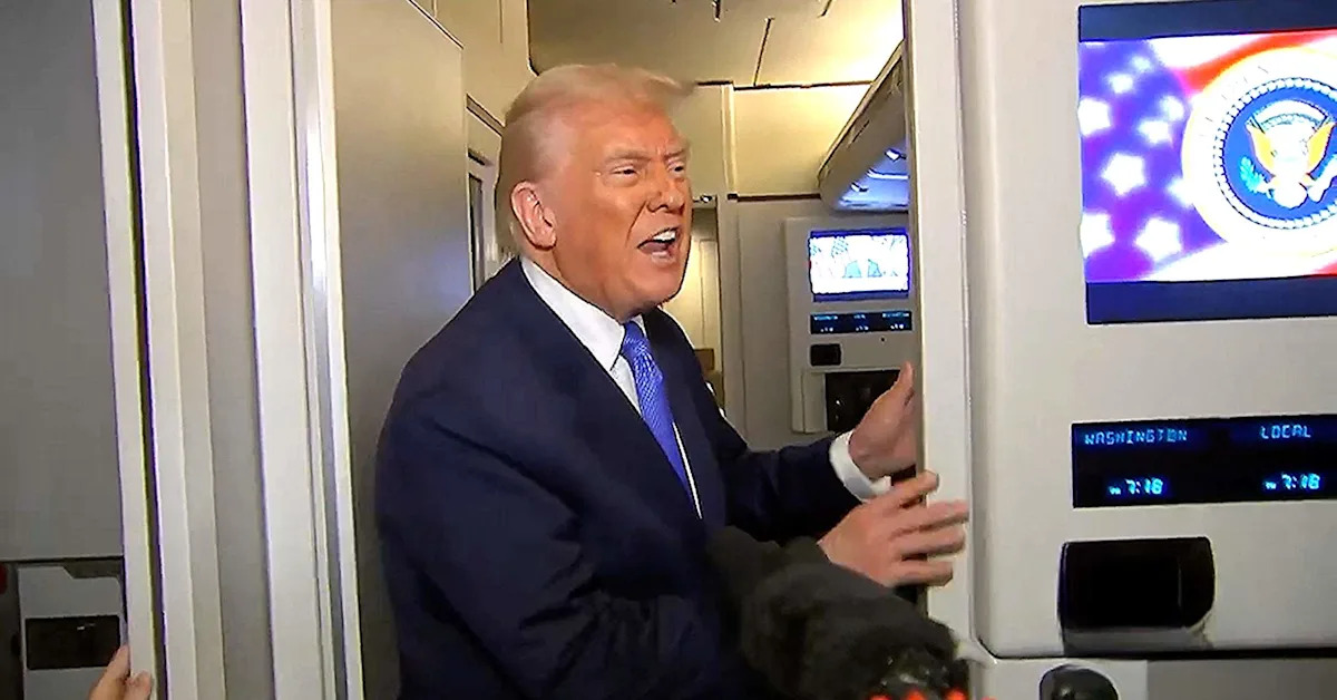 White House Reportedly Considers Using Spirit Airlines To Transport Troops as Part of Takeover