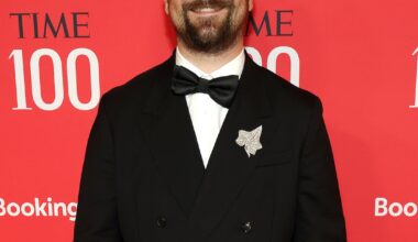 Noah Kahan on Staying Grounded, Mental Health