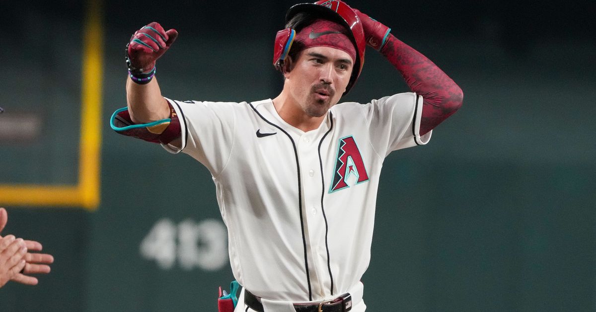 Corbin Carroll hits grand slam in 8th in the Diamondbacks' 6-2 victory over the Blue Jays :: WRAL.com
