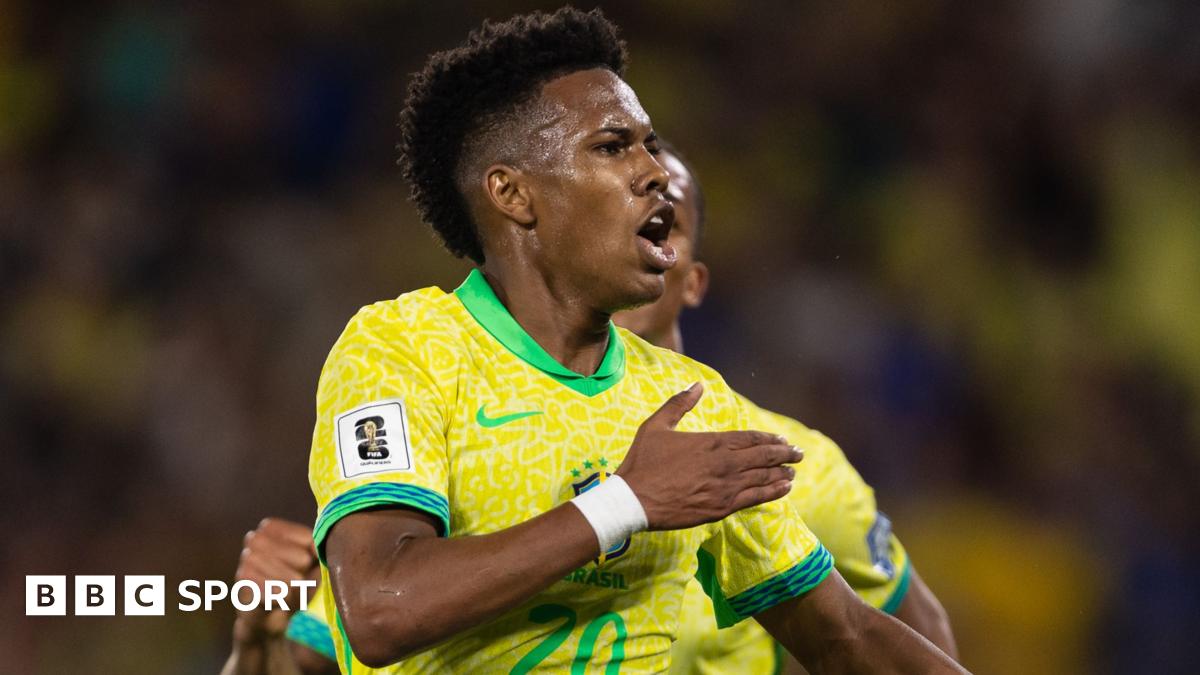 Estevao Willian of Brazil celebrates after scoring the team's first goal during the match between Brazil and Chile