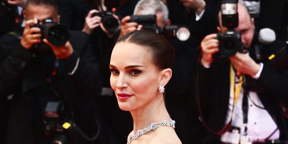 Natalie Portman Reveals She's Pregnant with Third Child