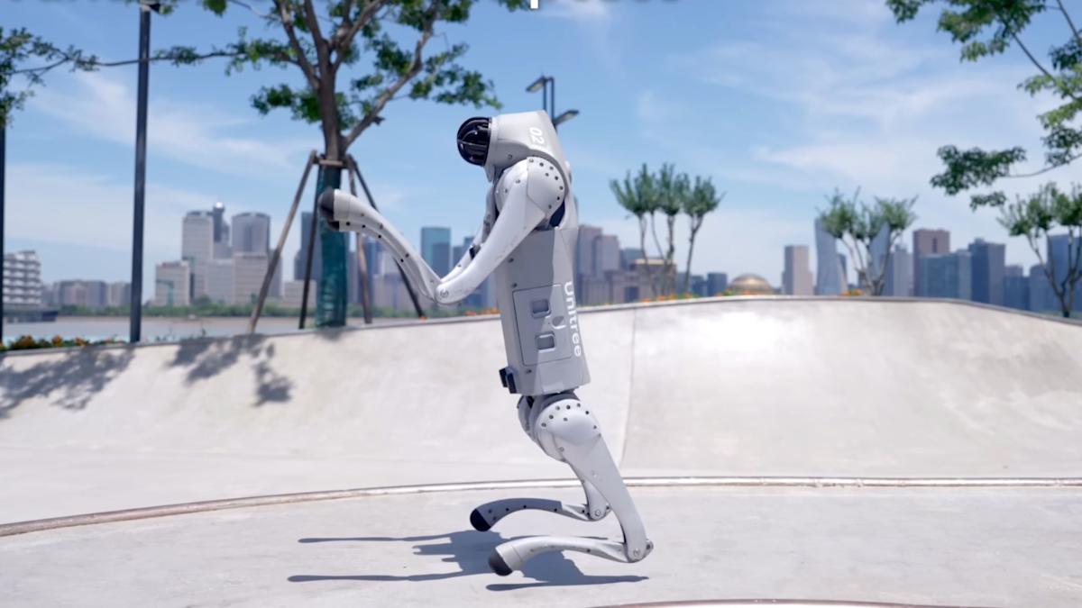 China’s $1 Billion Robot Army Is Replacing Human Maintenance Crews with 8,500 AI Robots