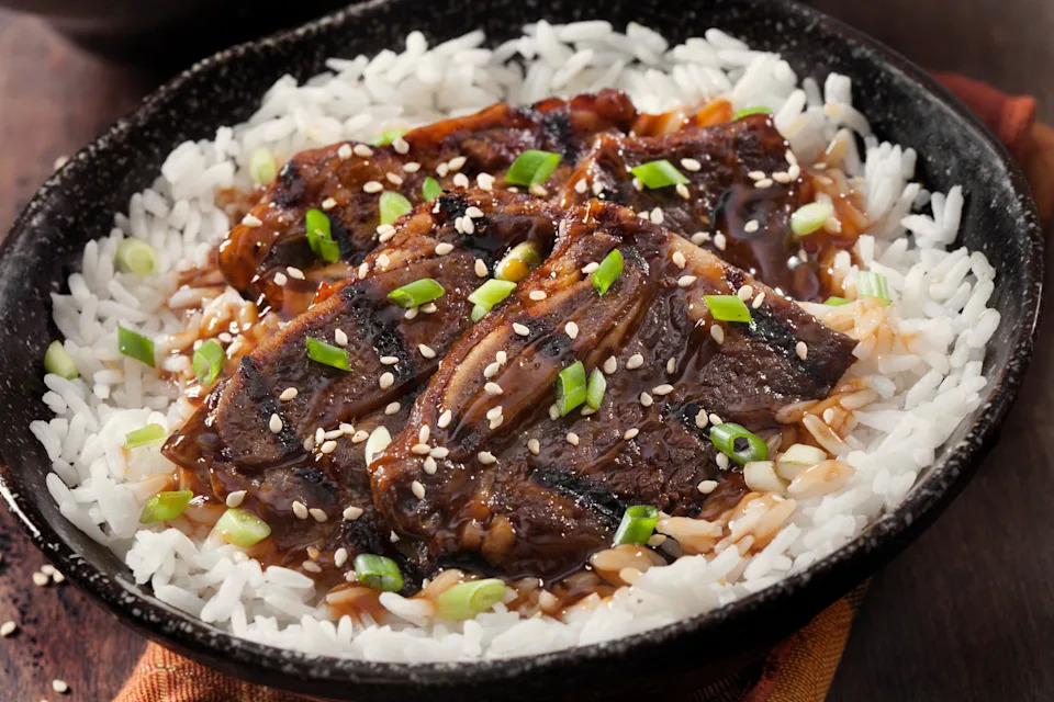 Grilled Teriyaki Short Ribs with Steamed Rice