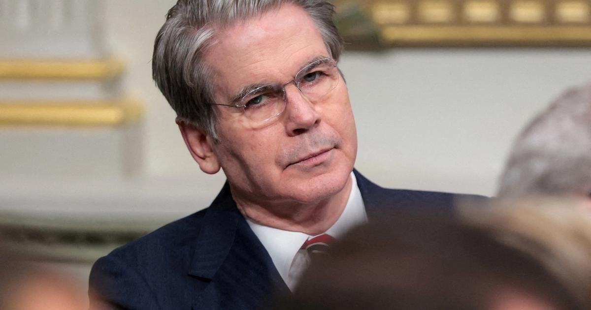 Treasury Secretary Scott Bessent: US should ‘wait and see’ before lowering interest rates