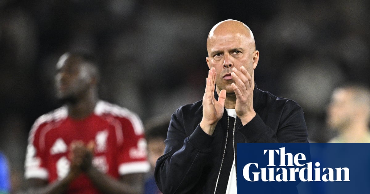 Arne Slot says Liverpool ‘need our fans’ to help turn PSG tie around at Anfield | Champions League