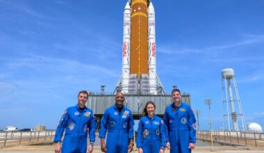Artemis II Astronauts Had Problems Opening Microsoft Outlook