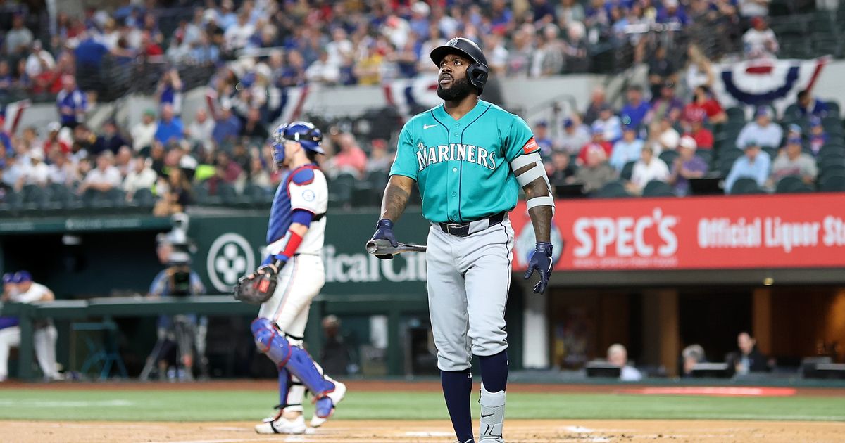 What’s wrong with Mariners offense? These numbers tell the story
